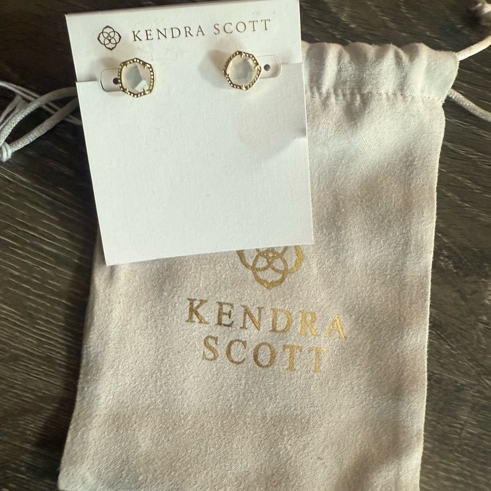 Kendra Scott Stud Earrings